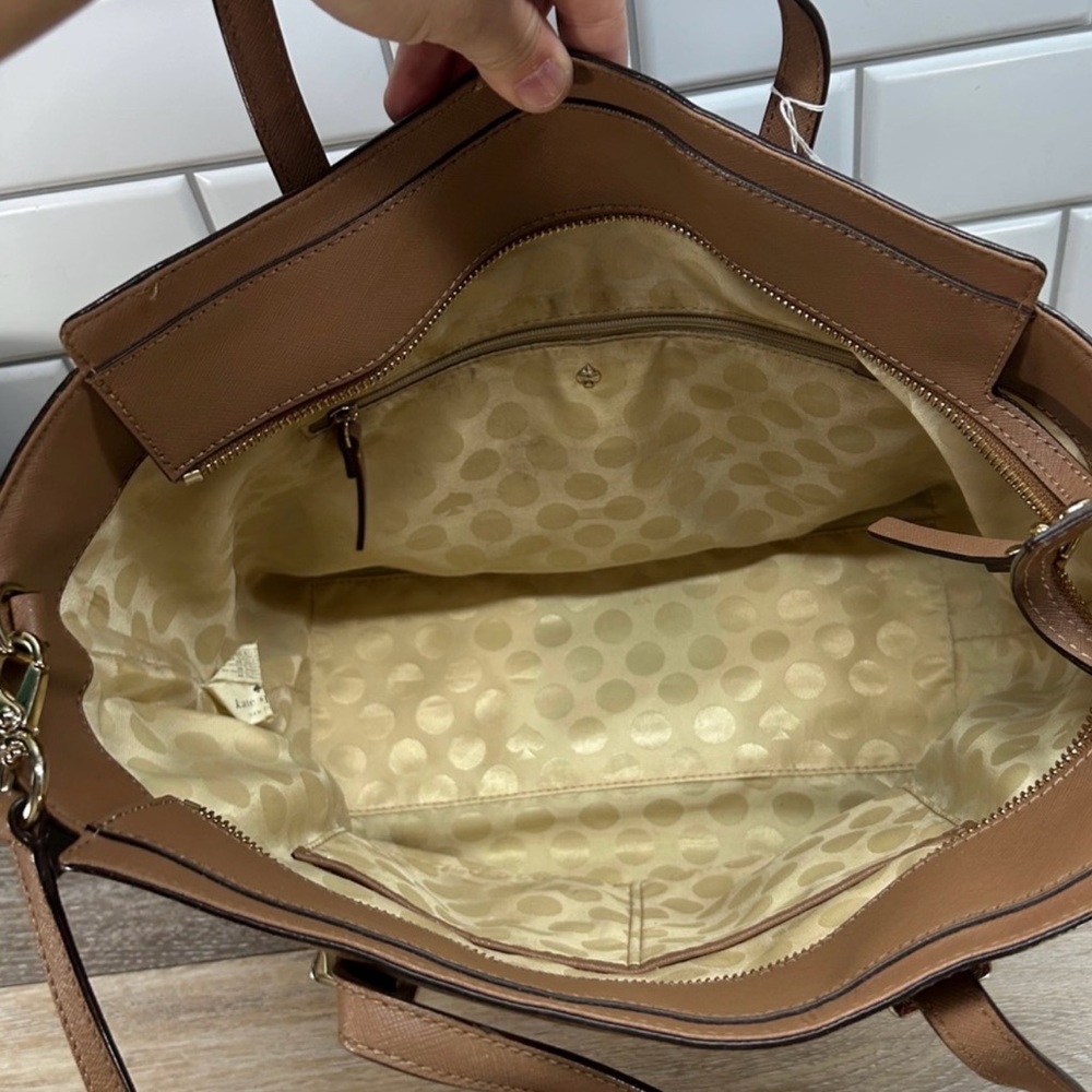 Kate Spade New York Hayden Satchel! Preowned!! - Picture 4 of 13